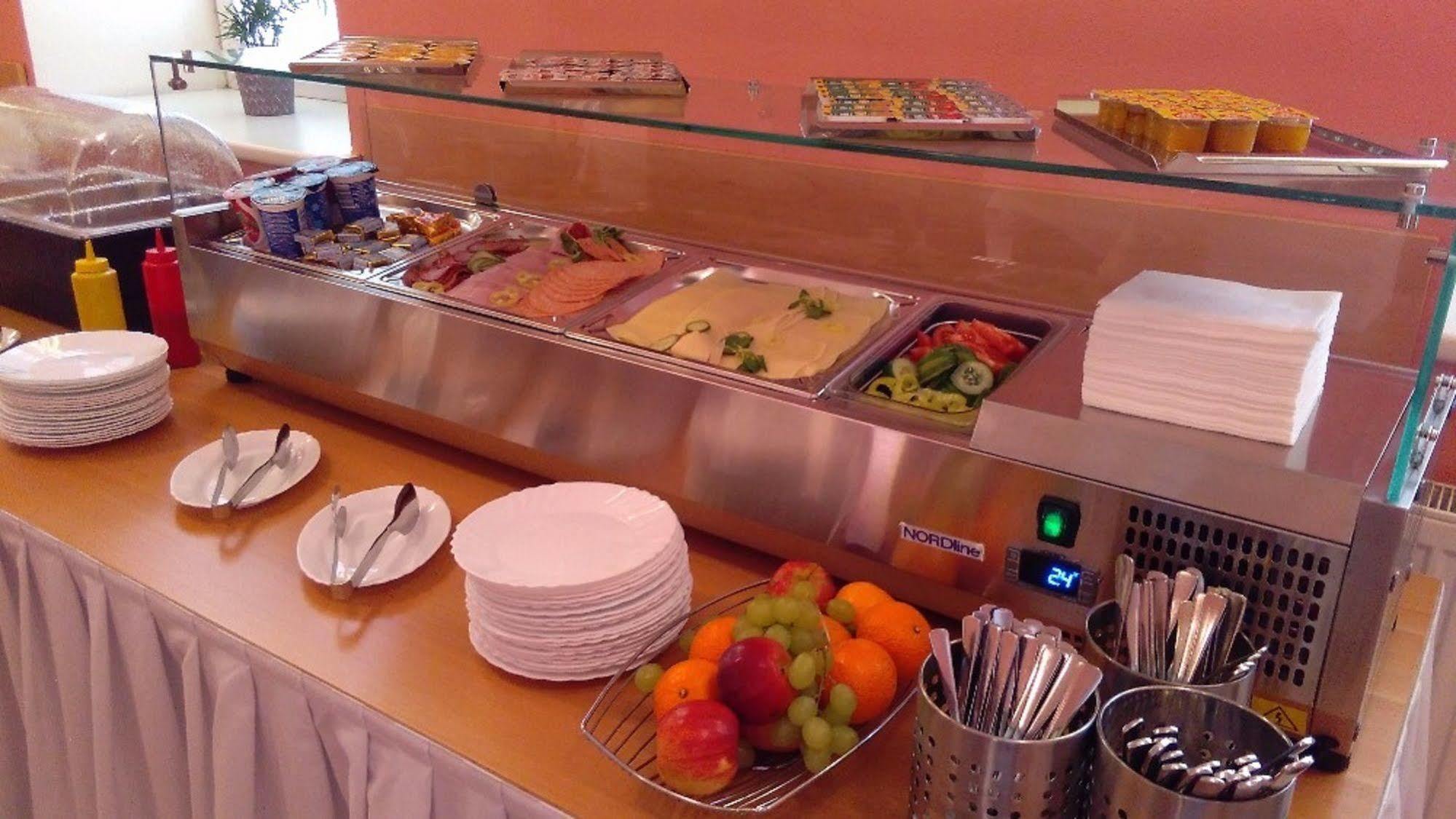 Senimo Hotel 3*